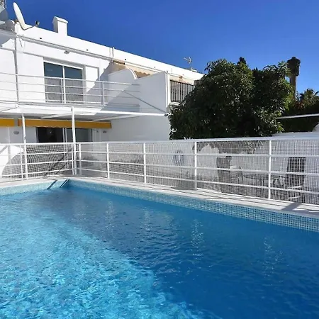 Mit Privatpool Fuer 7 Personen Ca 246 Qm In Nerja, Andalusien Costa Del Sol