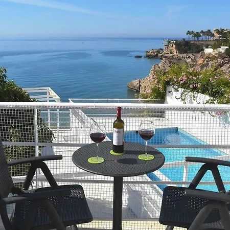 Holiday home Mit Privatpool Fuer 7 Personen Ca 246 Qm In Nerja, Andalusien Costa Del Sol *